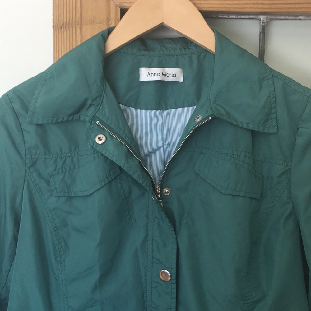 The Perfect Spring/Summer Jacket - Picture 2 of 5